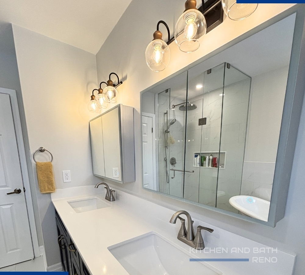 double sink ensuite bathroom Clarkson, Mississauga