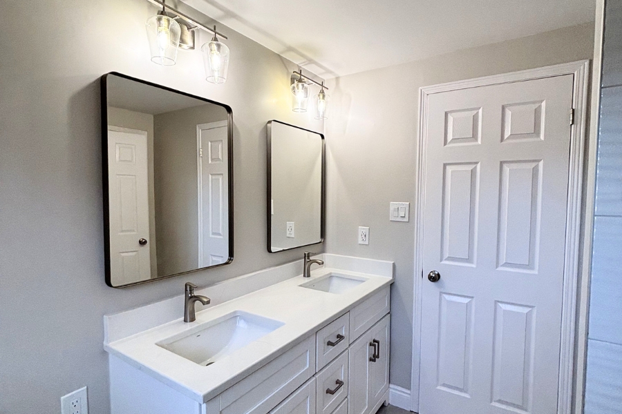 modern bathroom renovations oakville